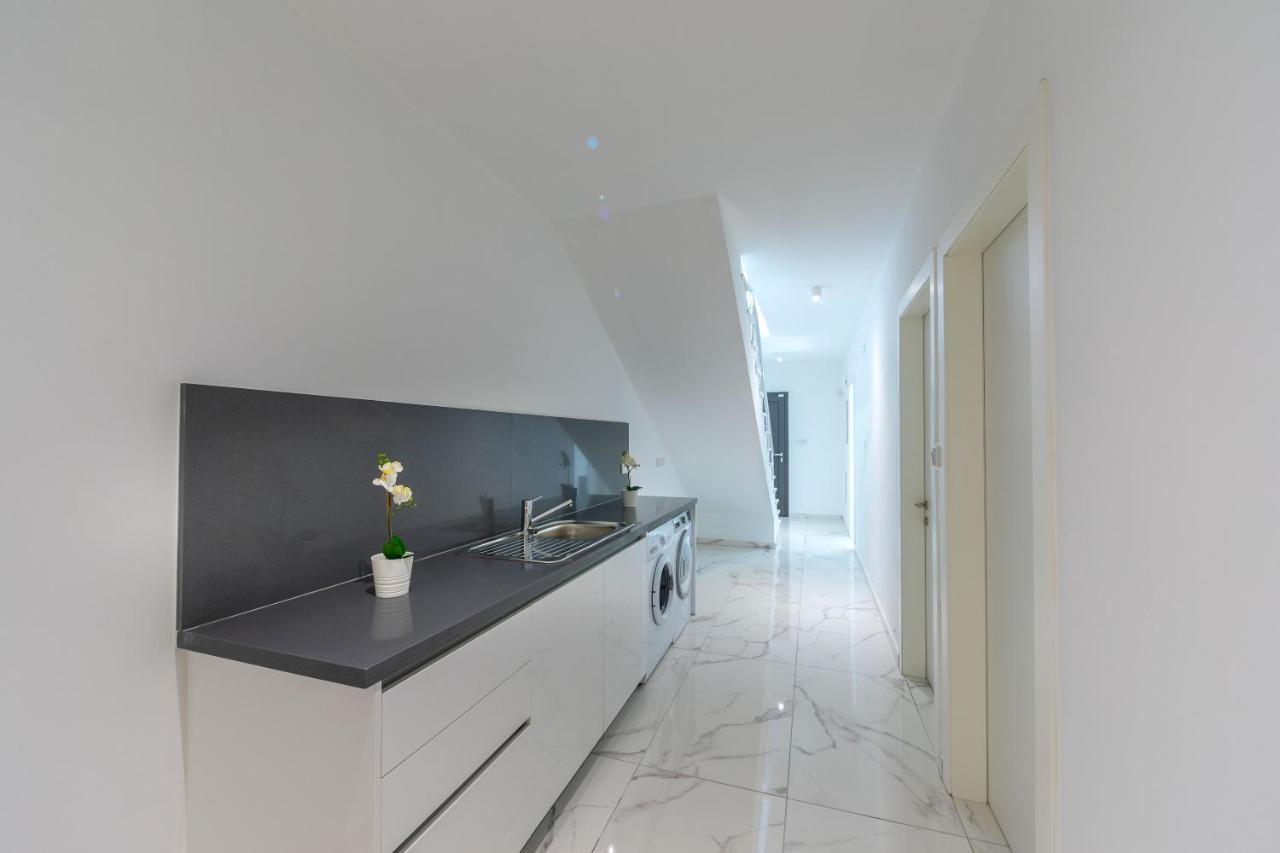 Villa Andromeda, Sea Caves 佩亚 外观 照片