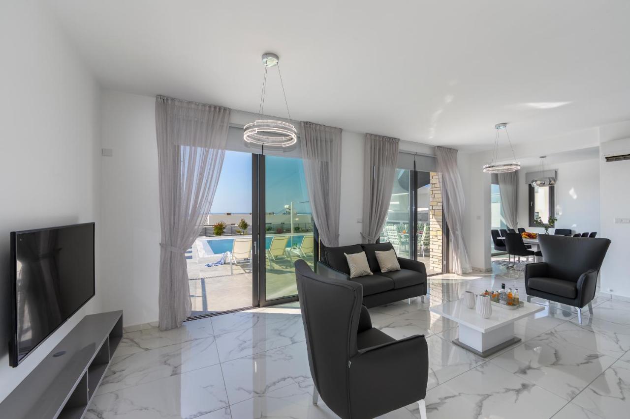 Villa Andromeda, Sea Caves 佩亚 外观 照片